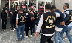 Eskişehir’de olaylı gece: Polise karşı koymaya çalıştılar