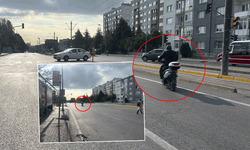 Eskişehir’de ters yönden giden motosiklet sürücüleri trafiği tehlikeye atıyor