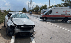 Konya'da kontrolden çıkan araç takla attı: 3 yaralı