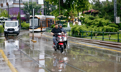 Meteoroloji Eskişehir’i saat vererek uyardı: Sağanak yağış geliyor