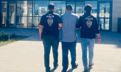 Afyon'da dolandırıcılık suçundan aranıyordu: Polis yakaladı