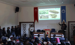 Afyon'da öğrenci ve velilere uyuşturucu ile mücadele hakkında eğitim verildi