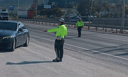 Eskişehir yolunda trafik denetimlerinde 256 bin lira ceza yağdı