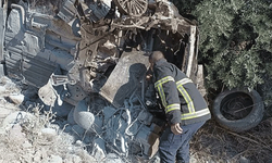 Hatay'da bir otomobil zeytinbahçesine uçtu: 5 yaralı