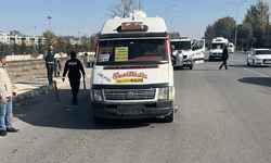 Afyon'da 2 kişiyi ağır yaralayan minibüs Ağustos ayında da ölümlü bir kazaya karışmış