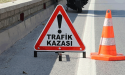 Afyon'da otomobil ile motosiklet çarpıştı: 2 yaralı