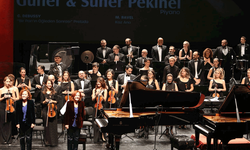 Güher ve Süher Pekinel’e Eskişehir’de alkış yağmuru