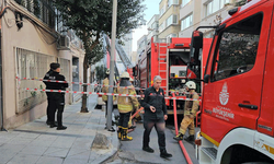 İstanbul'da 5 katlı binada yangın çıktı