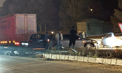 Eskişehir’de gizli buzlanma kazaya yol açtı: Trafik felç oldu