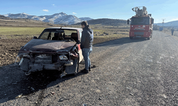 Afyon'da trafik kazası: 3 kişi yaralandı