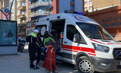 Kocaeli'de  çocuk ambulansın önüne atladı