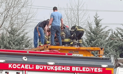 Kocaeli’nde tehlikeli madde tırının tankına düşen işçi ağır yaralandı