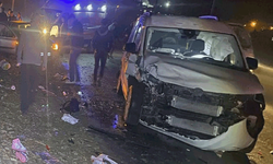 Sakarya'da otomobil ile hafif ticari araç çarpıştı: 4 yaralı