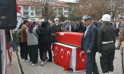 Suriye'de kalp krizi geçiren Uzman Çavuş memleketi Afyon'da toprağa verildi