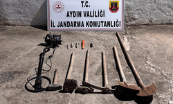 Aydın'da kaçak kazı yapan 3 şahsa jandarmadan suçüstü