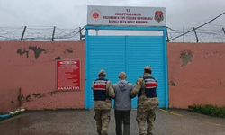Erzurum’da yakalaması olan şahıs cezaevine teslim edildi