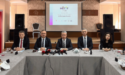 Eskişehir'de METİF 2025 Mesleki ve Teknik Eğitim İstihdam Fuarı düzenlendi