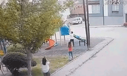 Eskişehir’de parkın yakılma anına dair görüntüler ortaya çıktı