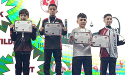 Eskişehirli karatecilerden final etabında madalya yağmuru