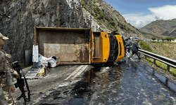 Hakkari'de trafik kazası: 2 yaralı