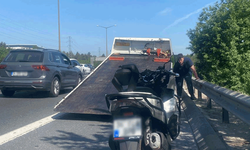 İstanbul'da motosiklet belediye işçisine çarptı: 2 yaralı