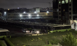 Kocaeli'de belediyeye ait otobüsü çalmaya çalışan hırsızlar suçüstü yakalandı