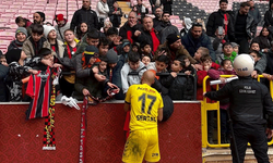 Kucak dolusu hayaller tribünlerde yüzlerce çocuğu Eskişehirspor ile buluşturdu