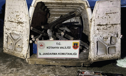 Kütahya'da kablo çalan hırsızlar suçüstü yakalandı