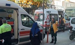 Kütahya'da özel halk otobüsü ile elektrikli bisiklet çarpıştı: 3 yaralı