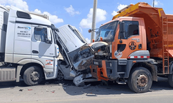 Mersin'de kamyon yoldan çıktı: Kazalar peş peşe geldi