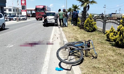 Samsun'da hafif ticari aracın çarptığı bisiklet sürücüsü hayatını kaybetti