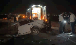 Şanlıurfa'da otomobil ile tır çarpıştı: 1 ölü 1 ağır yaralı