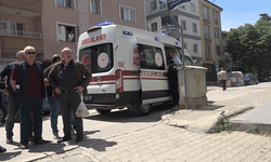 Yalova’da apartman yangını: kapı kırılarak ev sahibi kurtarıldı!
