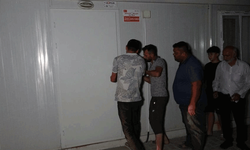 Adıyaman'da konteynerden gelen kötü koku mahalle sakinlerini harekete geçirdi