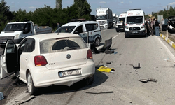 Afyon'da feci kaza: 1 ölü 3 yaralı