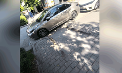 Cumhuriyet Bulvarı’nda engelli rampasına park! Vatandaşlar tepkili