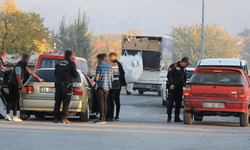 Erzincan'da polis ekipleri aranması olan 26 şahsı yakaladı