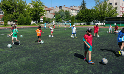 Eskişehir Büyükşehir’den çocuklar için 7 farklı spor dalında eğitim fırsatı