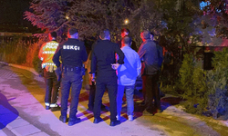 Eskişehir’de kaza: Otomobil evin bahçesine daldı