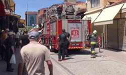 Eskişehir’de yangın müdahalesine duyarsız vatandaşlar engel oldu