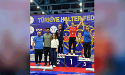 Eskişehir’den Buse Er’den Türkiye ikinciliği