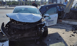 Karaman'da 2 otomobil çarpıştı: 1 yaralı