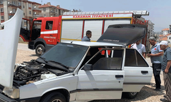 Karaman'da park halindeki araçta çıkan yangına itfaiye müdahale etti