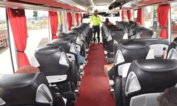 Kars'ta trafik ekiplerinden otobüs denetimi