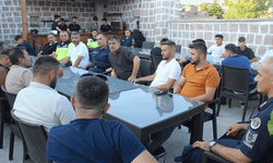 Kayseri'de jandarmadan gençlere yasaklı maddeye dair bilgilendirme