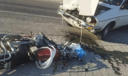 Kayseri'de otomobille çarpışan motosiklet sürücüsü yara aldı