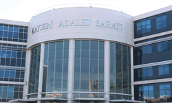 Kayseri'de reşit olmayan kızın fotoğraflarını saklayan sanığa hapis cezası