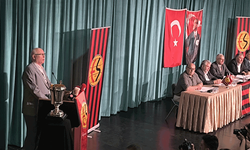 Kazım Kurt: Geçmiş yöneticilerden alacaklarını silmesini rica ediyorum