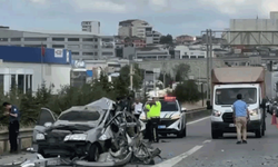 Kocaeli'de yolcu otobüsüyle otomobil çarpıştı: 3 yaralı