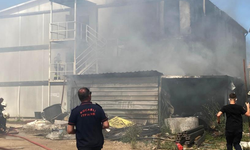 Kocaeli'nde şantiye deposunda yangın